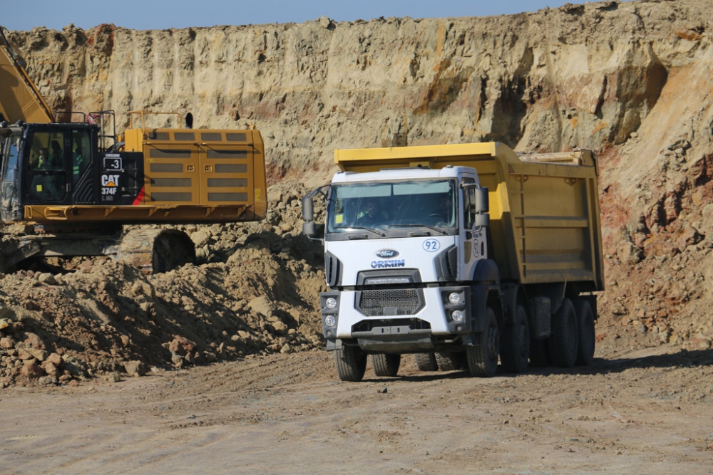 Orkun Grup Ford Trucks’ın Havalimanı İnşaatına Özel Araçlarıyla Taşıma R galerisi resim 1