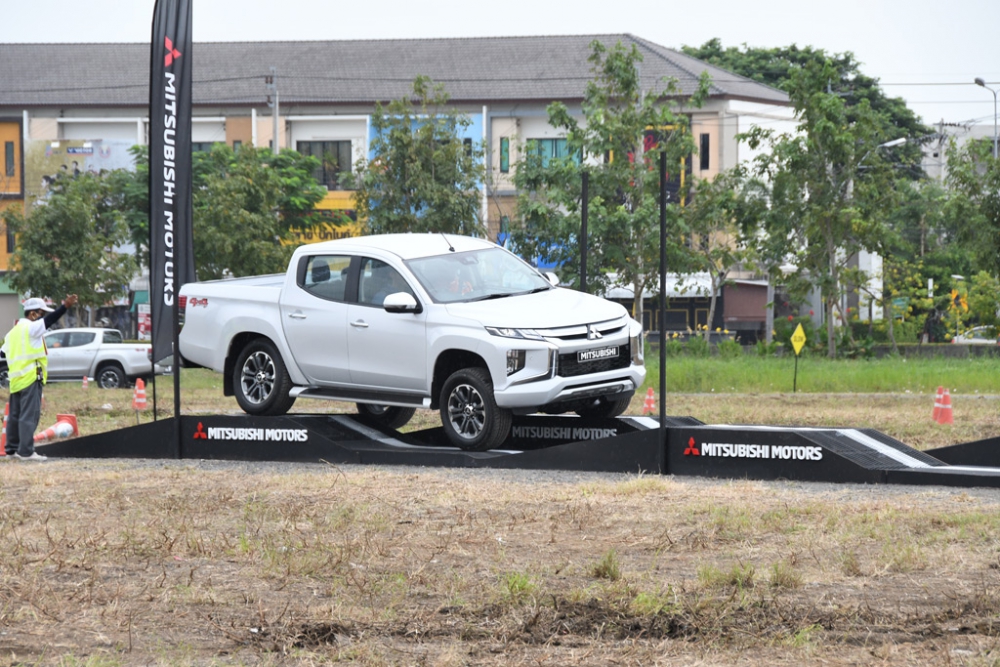 Mitsubishi L200 40’ıncı Yaşına Yenilenerek Girdi galerisi resim 5