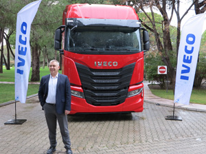 Iveco Yeni Çekicisi S-WAY'i ve Motor Gücü Artırılan Yeni Daily'i Tanıttı