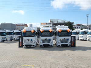 TruckStore Ares Lojistik’e 15 adet Mercedes-Benz Actros Teslim Etti