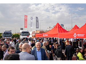 Mersin’de Renault Trucks’tan Çifte Etkinlik