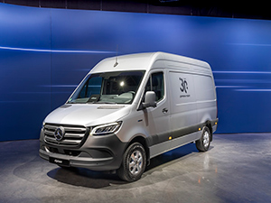 Mercedes-Benz Hafif Ticari Araçlar Taşımacılığı Yeniden Yorumluyor