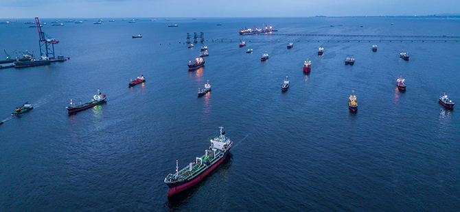 ABD-İsrail-İran Çatışması Basra Körfezi ve Kızıldeniz’i Kilitledi