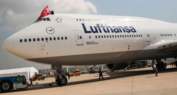 Boeing 747-8 Intercontinental İstanbul'da Görücüye Çıktı