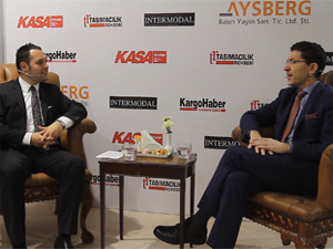 Tea&Talk Prof. Dr. Stefan Iskan Interviews Wojciech Brzuska