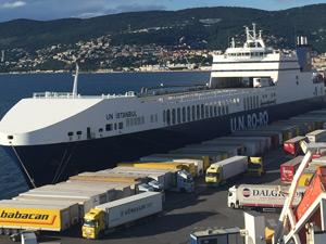 İtalya Altyapı ve Ulaştırma Bakanı Trieste Limanı’nı Ziyaret Etti