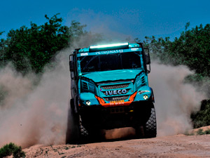 Dakar 2017’de İki Iveco Aracı İlk 5’e Girdi
