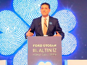 Ford Otosan'dan Çalışanlarına ‘Altın İz Hizmet Ödülü’