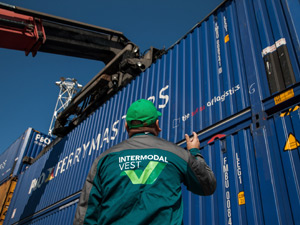 P&O Ferrymasters Orders 600 New Box Containers To Further Expand Its Intermodal Logistics Network