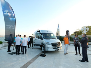 Yeni Mercedes-Benz Sprinter Müşterileri ile Buluştu