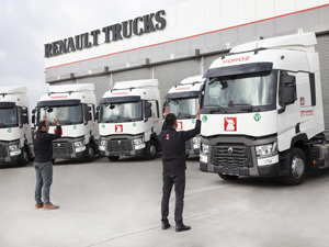 Horoz Lojistik Filosunu 10 Adet Renault Trucks Çekici İle Genişletti