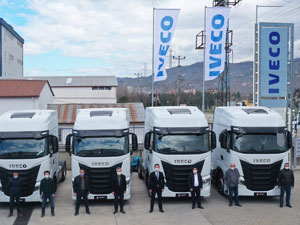 IVECO Koçtur’a 5 adet S-WAY Çekici Teslim Etti