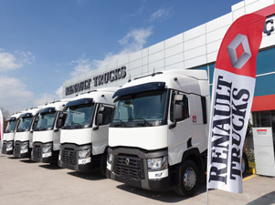 KA Trans Filosunu 40 Adet Renault Trucks Çekiciyle Güçlendiriyor