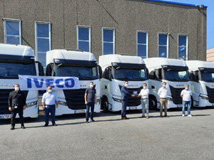 IVECO’dan Bulung Lojistik’e 11 adet S-WAY Çekici