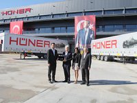 Tırsan, Hüner Global Lojistik’e 500 Treyler Teslim Etti