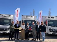 Anadolu Isuzu’dan Eker Süt’e 13 Adetlik Teslimat