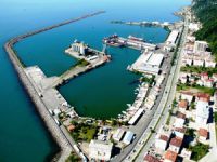 Hopaport Limanı Genel Müdürü Meriç Burçin Özer: “Limanın Tek Eksiği Demiryolu”