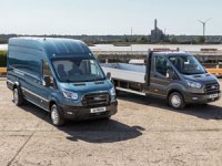 Yeni 5 Tonluk Ford Transit ‘van’ ve ‘kamyonet’ Türkiye’de