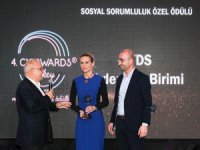 “Kadın İçin Taşıyoruz” Projesine 4. CX Müşteri Deneyimi Ödülleri Kapsamında  “Sosyal Sorumluluk” Özel Ödülü Verildi