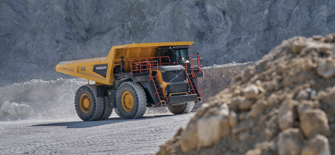 Allison Donanımlı Volvo R100E Damperli Kamyon Madencilik Operasyonlarında Verimliliği Artırıyor