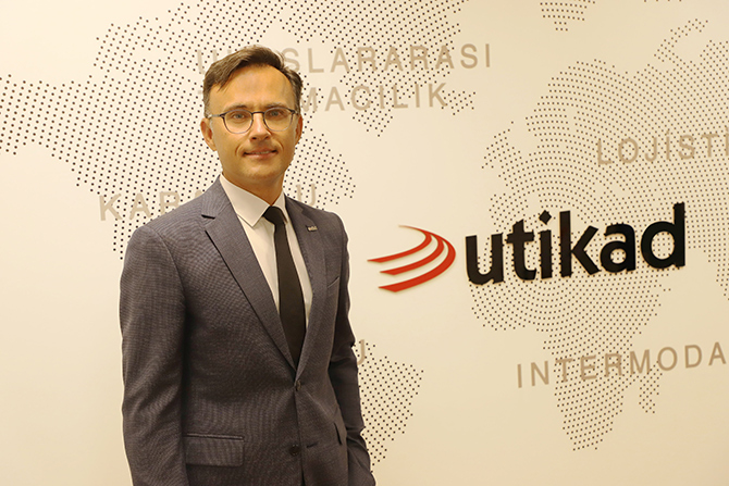 UTİKAD Başkanı Bilgehan Engin: “Sektörümüzün Başarılarını Atlas Lojistik Ödülleri’nde Hep Birlikte Taçlandıralım” UTİKAD Başkanı Bilgehan Engin: “Sektörümüzün Başarılarını Atlas Lojistik Ödülleri’nde Hep Birlikte Taçlandıralım”