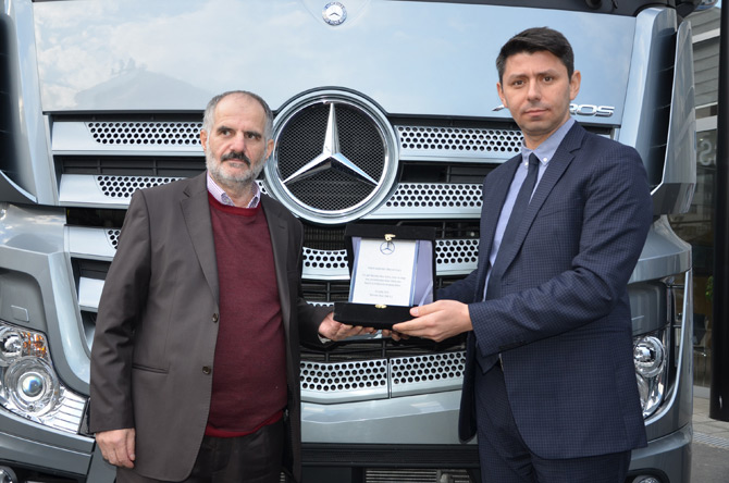 Mercedes-Benz Türk Albayrak’a 151 Adet Araç Teslim Etti