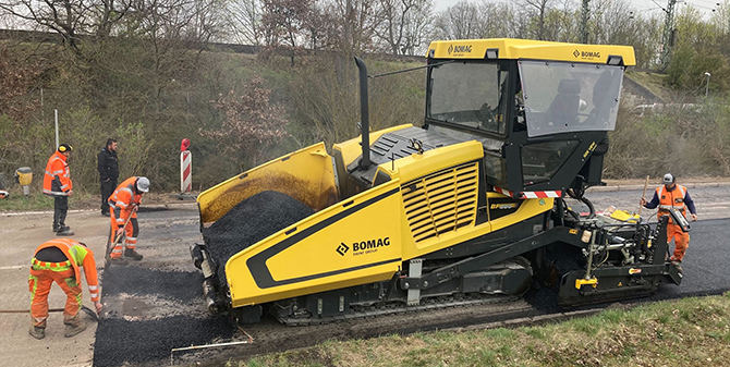 bomag-bf-800-c-3-01.jpg