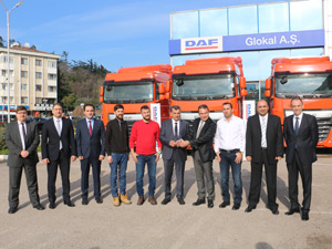 DAF’tan 2017’nin İlk Teslimatlar Çebiler ve Medetoğulları’na Gerçekleştirildi