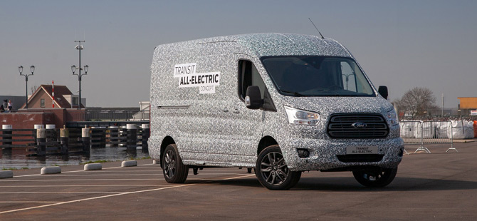 Ford Ticari Araç Ürün Gamının Elektrikli ve Bağlantılı Geleceğini "Go Further" Etkinliğinde Tanıttı