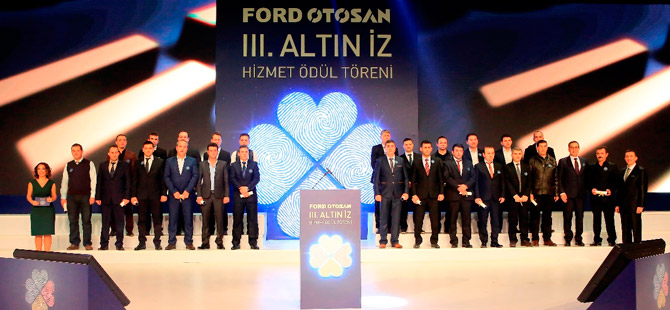 Ford Otosan'dan Çalışanlarına ‘Altın İz Hizmet Ödülü’