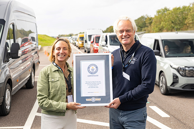 Ford Transit’ten 60’ıncı Yılında Guinness Dünya Rekoru 