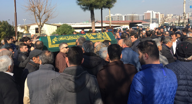 İlami Ayaz için 31-01-2018 tarihinde Garip Dede Türbesi Cemevi’nde bir tören düzenlendi