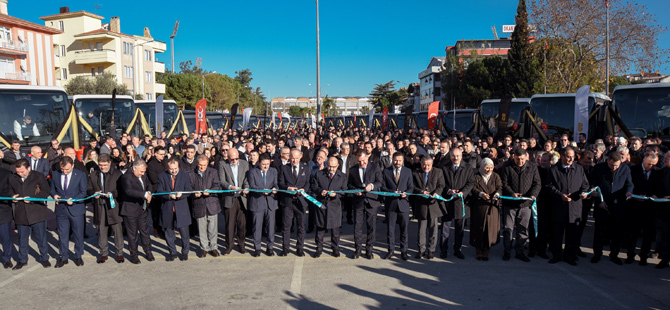 Iveco Balıkesir Büyükşehir Belediyesine 10 Adet Crossway Otobüs Teslim Etti