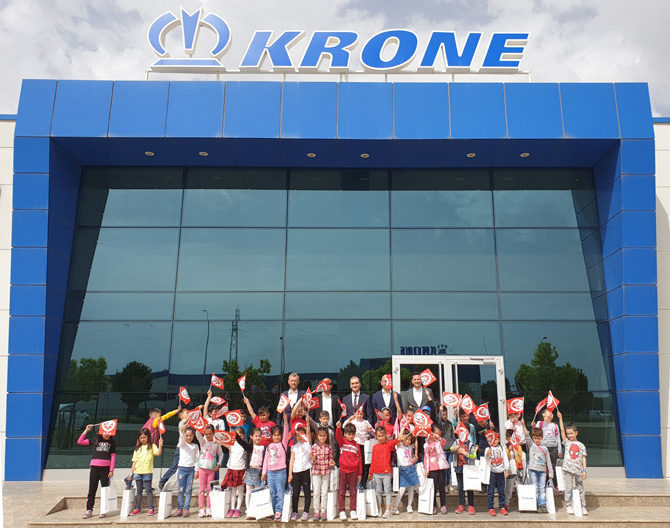 Krone’nin Tire Fabrikası’nda 23 Nisan Coşkusu