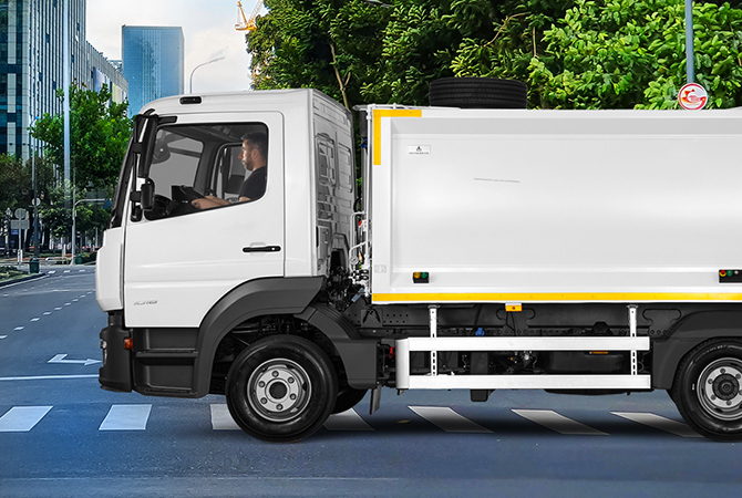 Mercedes-Benz Actros ve Atego ile Şehir İçi Atık Toplama Çözümleri Sunuyor