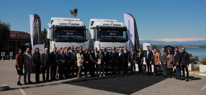 Mercedes-Benz Türk Güney Eksport’a 200 Adet Actros Teslim Etti