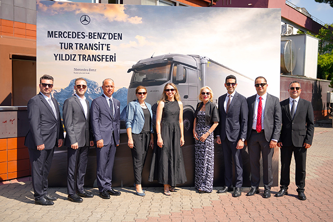 Tur Transit Lojistik, Filosunu 50 Yeni Mercedes-Benz Actros L 1848 LS ile Güçlendirdi Tur Transit Lojistik, Filosunu 50 Yeni Mercedes-Benz Actros L 1848 LS ile Güçlendirdi