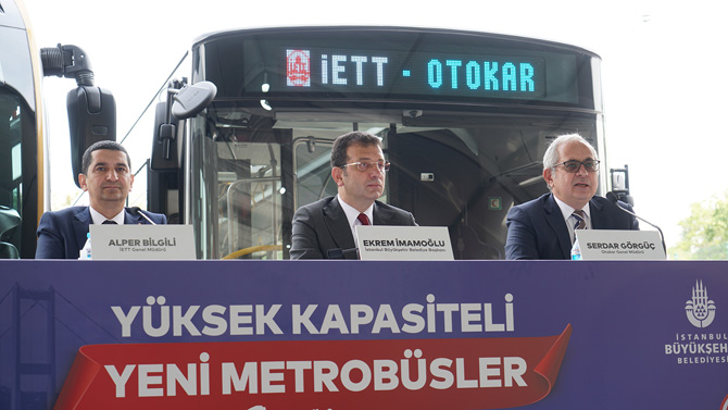 İETT Genel Müdürlüğü tarafından açılan 100 adetlik metrobüs alımı için Otokar'ın kazandığı ihalenin imzaları atıldı. 