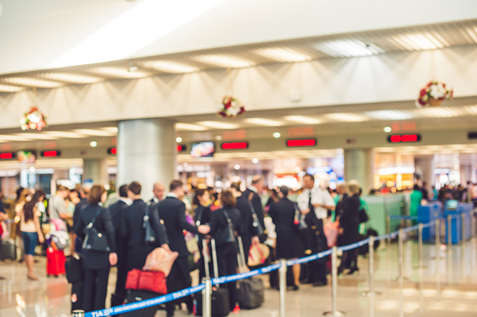 people-waiting-line-airport.jpg