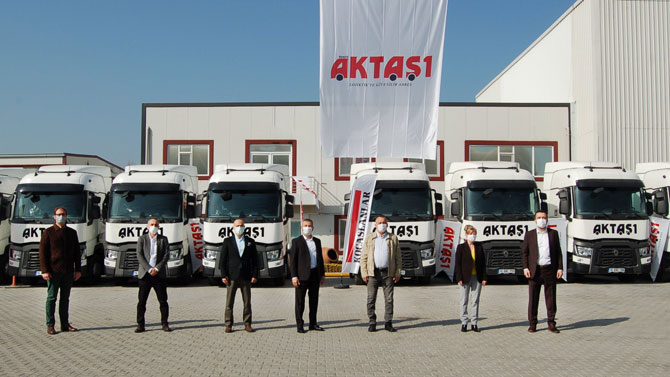 Renault Trucks Çekicileri Gemlik Aktaş-1 Lojistik’in 20 Yıldır Değişmeyen Tercihi