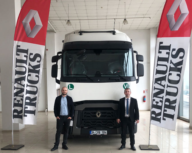 Ceren Nakliyat’ın Tercihi Yine Renault Trucks