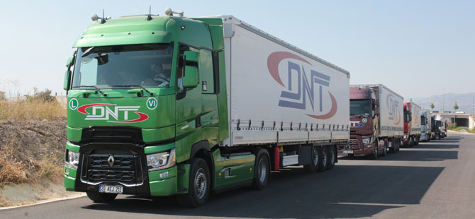 DNT Uluslararası Nakliyat Filosuna 30 Yeni Renault Trucks Çekici
