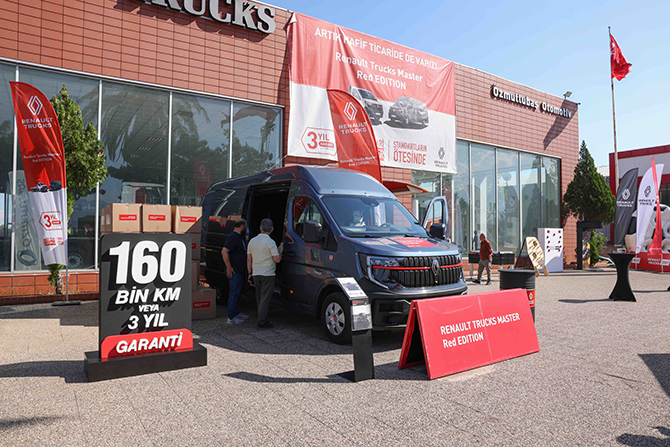 renault-trucks-fest-04.jpg