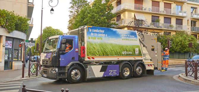 Renault Trucks Fransa’da Teslimatlarına Devam Ediyor