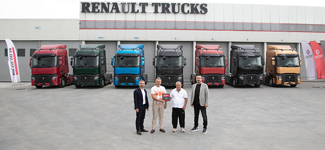 KGL Filosunu 41 ADR’li Renault Trucks Çekiciyle Güçlendirdi