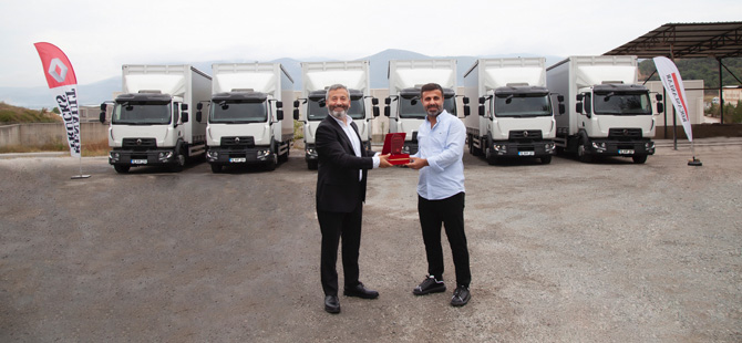Ser Antrepo Lojistik Filosunu Renault Trucks D Serisi İle Genişletti