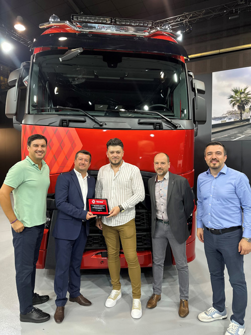 Yüksel Nakliyat, Atılımlarını Renault Trucks Çekiciler İle Sürdürüyor 