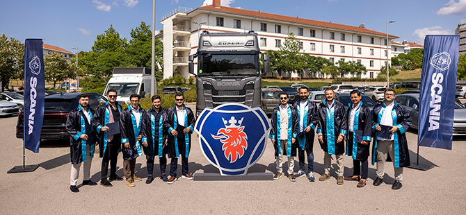 Scania, Geleceğin Yöneticilerine Destek Veriyor