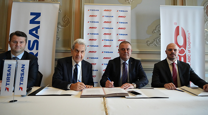 Tırsan’dan ABC Lojistik’e 250 Adetlik Araç Teslimatı