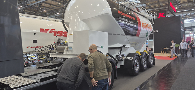 tirsan-iaa-8.jpg